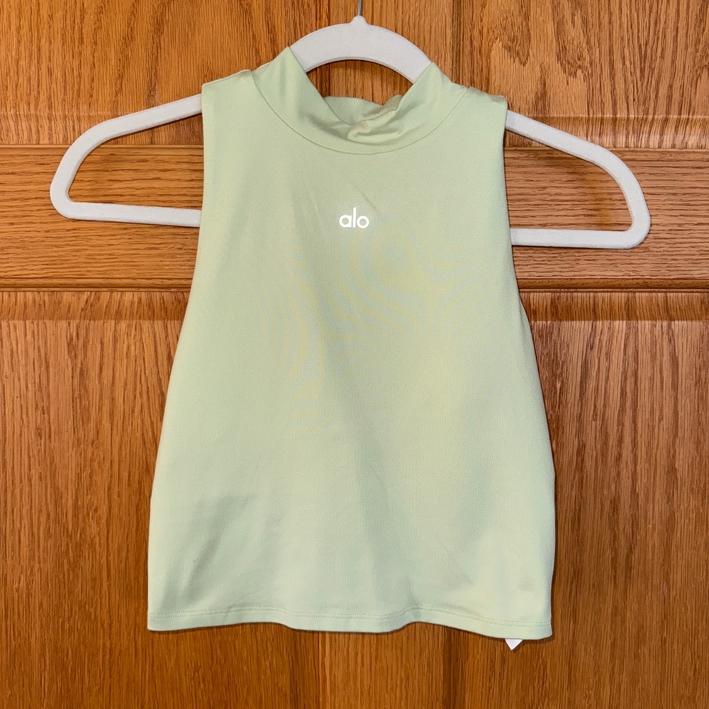Alo Yoga Crop Tank